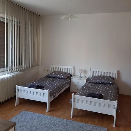 Sara Apartment 巴尼西卢卡 外观 照片