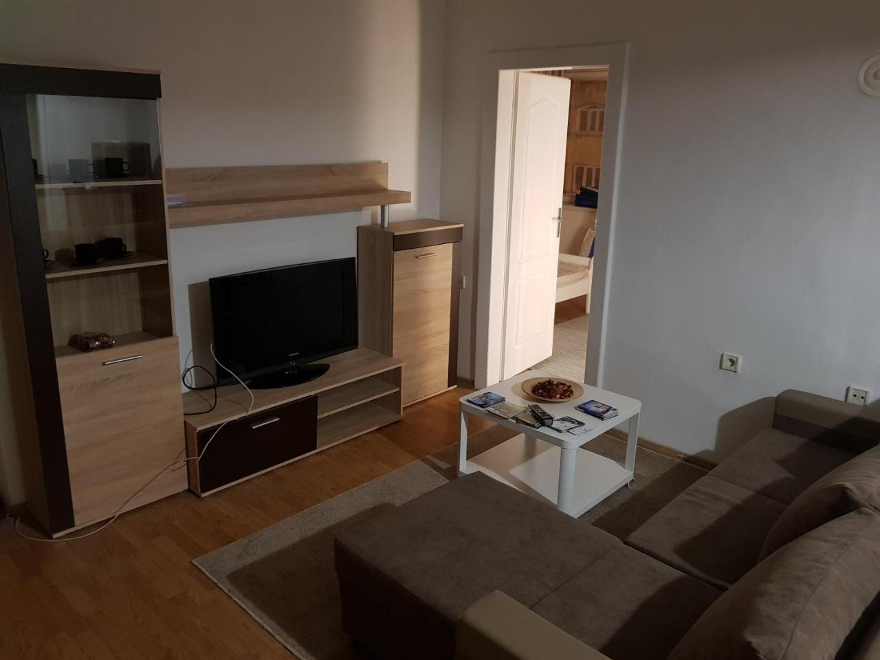 Sara Apartment 巴尼西卢卡 外观 照片
