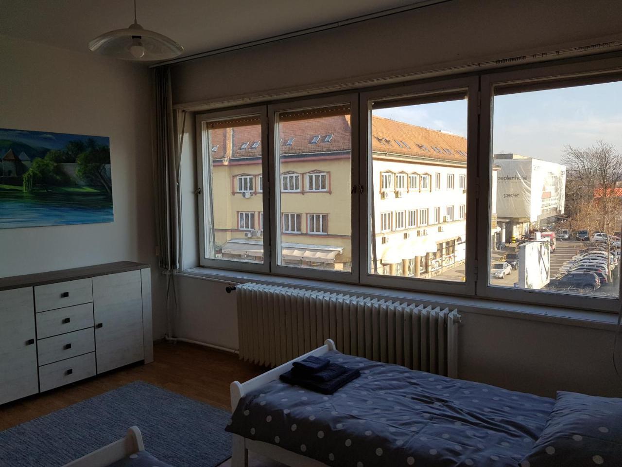 Sara Apartment 巴尼西卢卡 外观 照片
