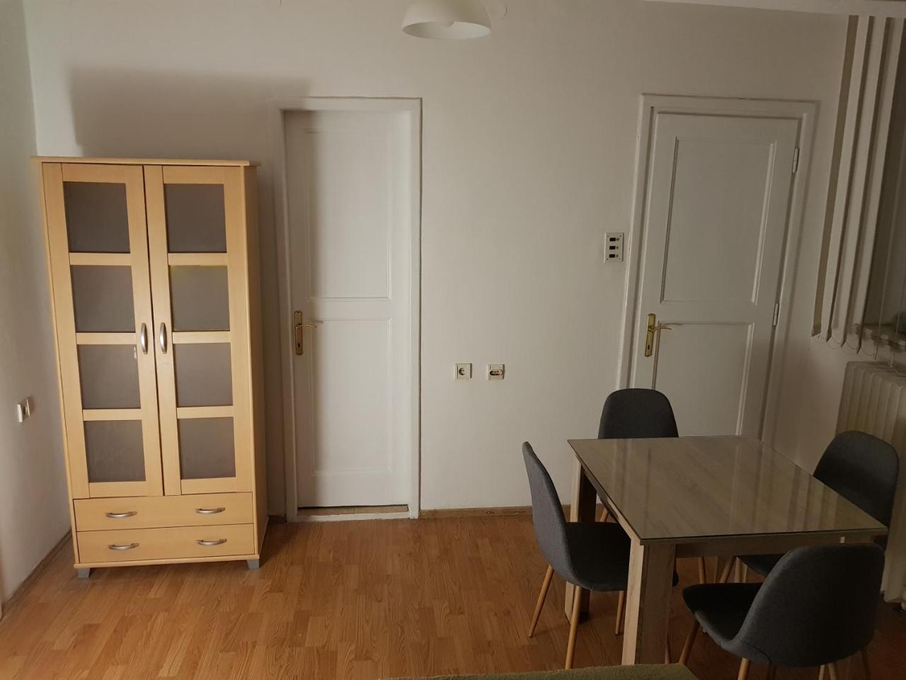 Sara Apartment 巴尼西卢卡 外观 照片