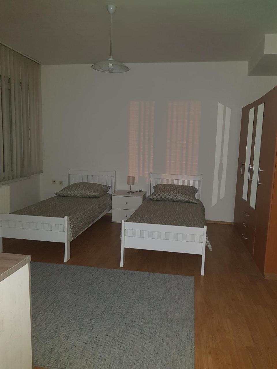 Sara Apartment 巴尼西卢卡 外观 照片