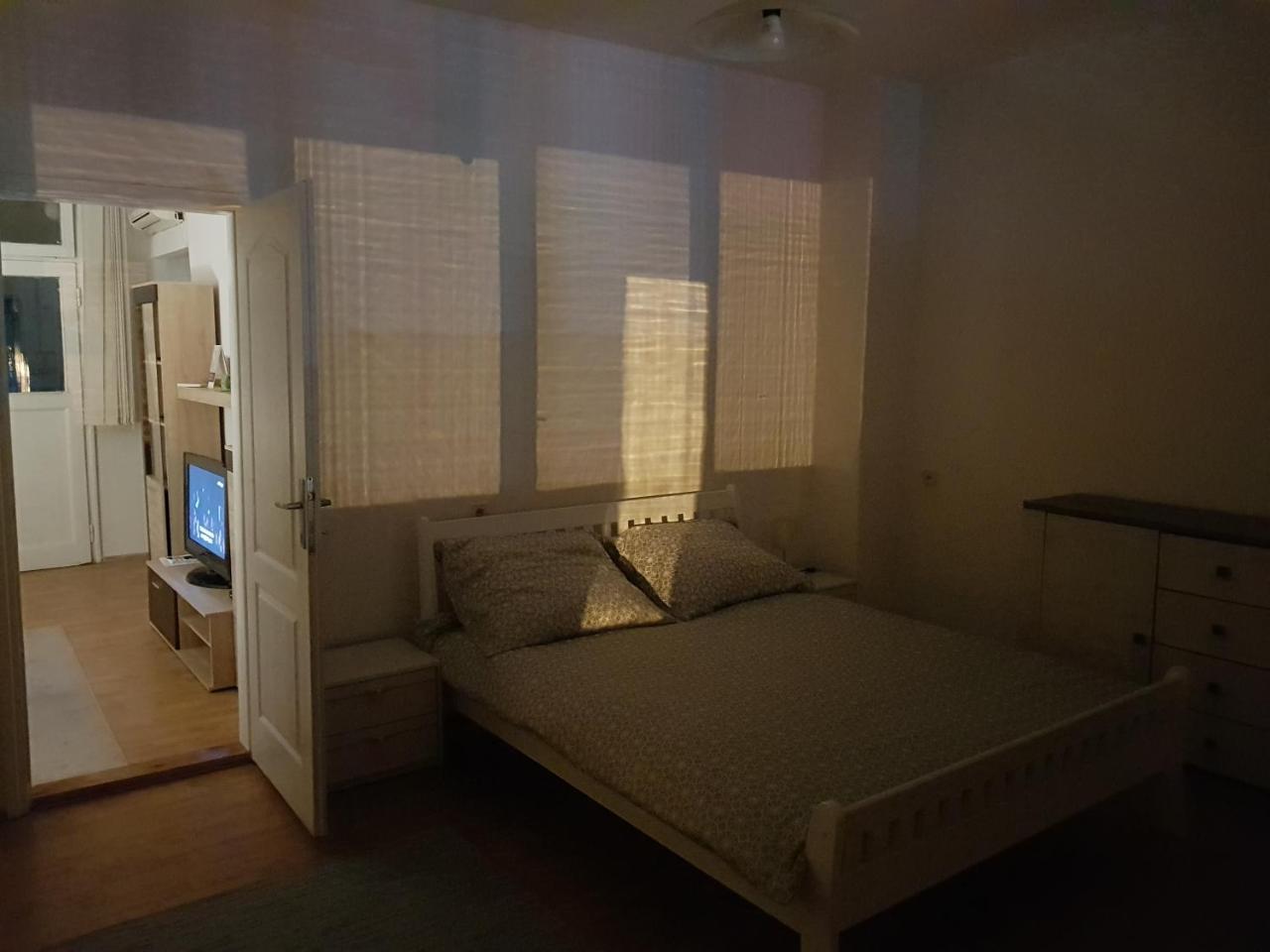 Sara Apartment 巴尼西卢卡 外观 照片
