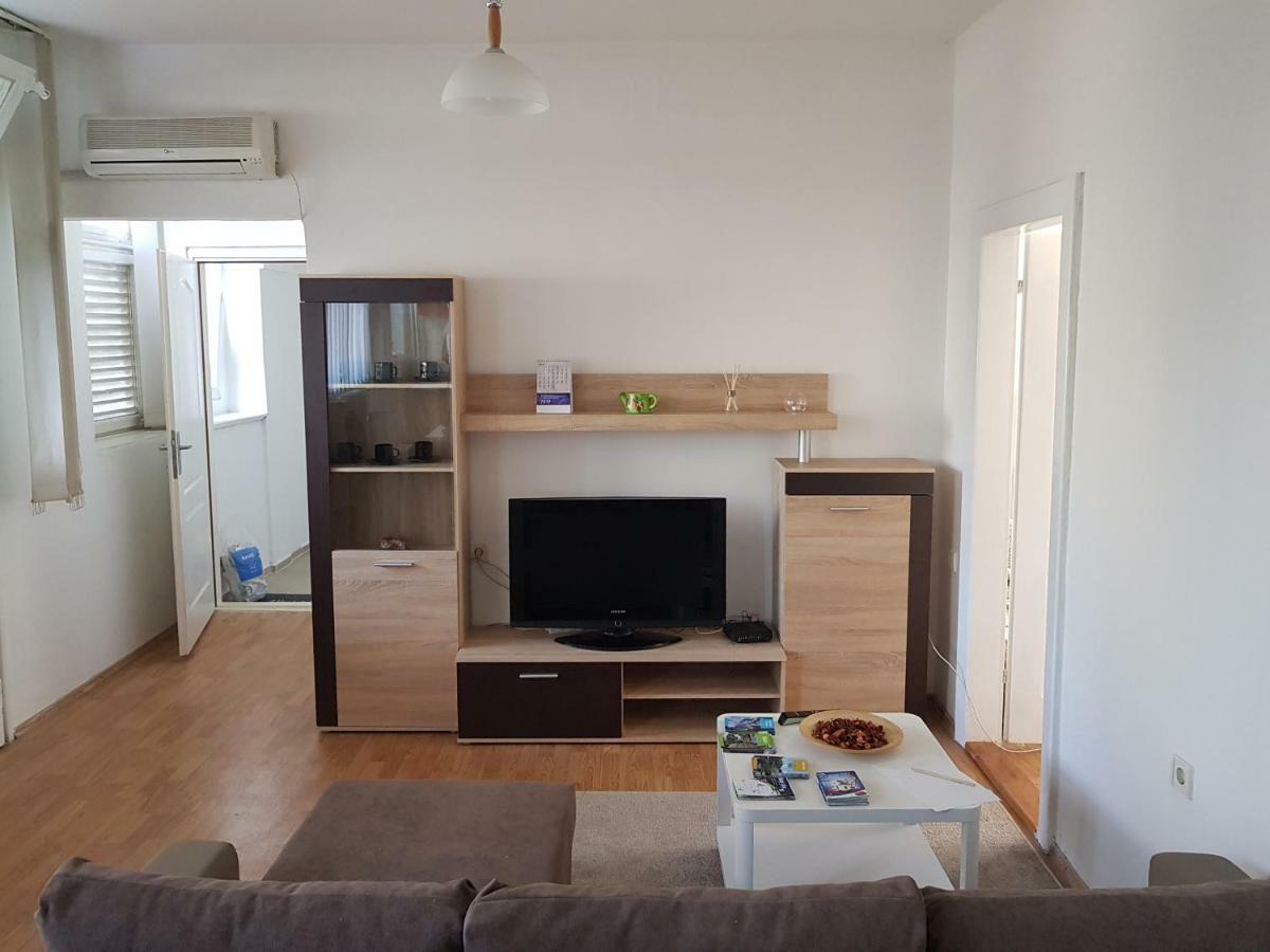 Sara Apartment 巴尼西卢卡 外观 照片