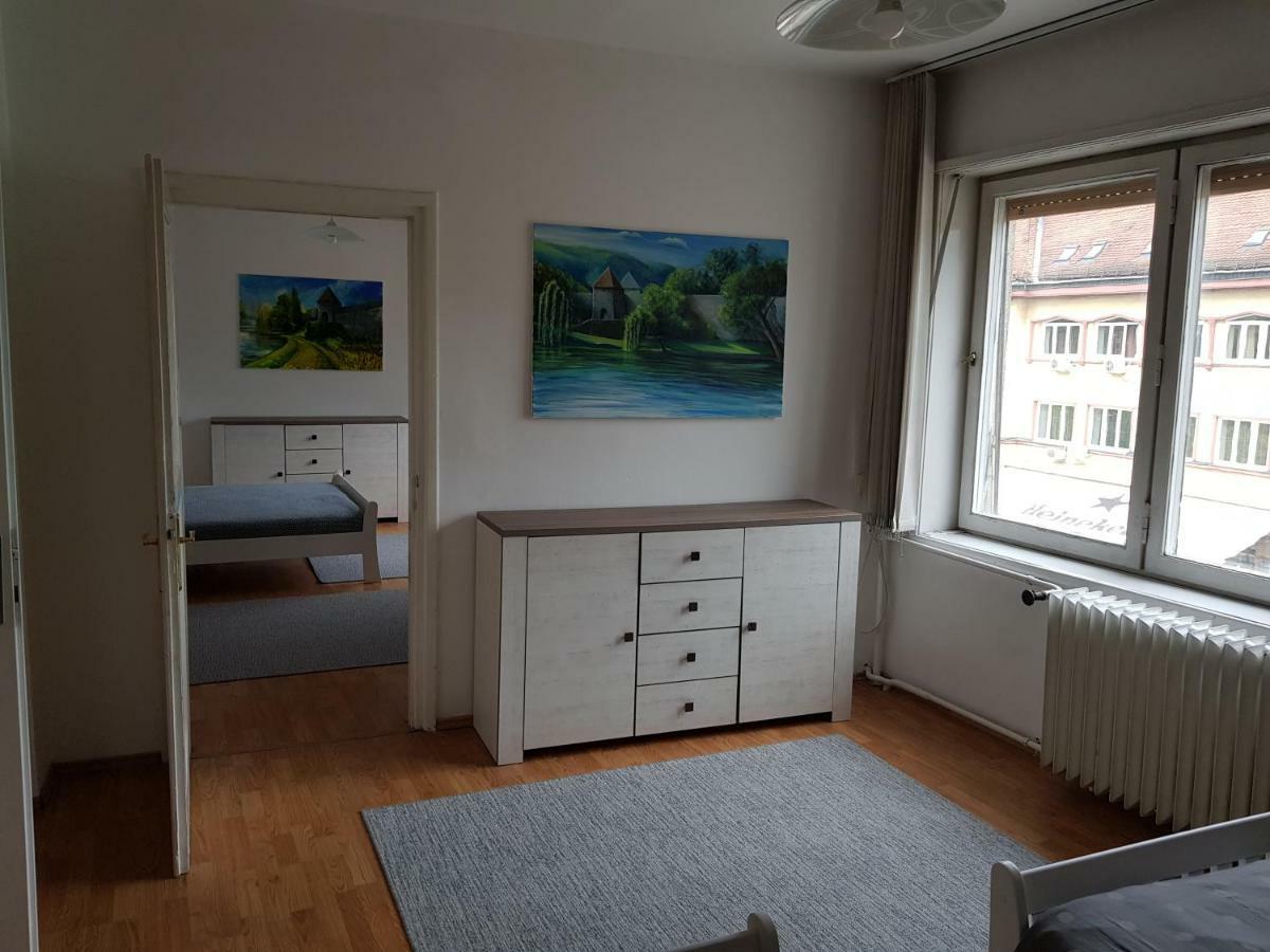 Sara Apartment 巴尼西卢卡 外观 照片